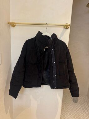 Black Women's Puffer Jacket - Cozy Winter Coat